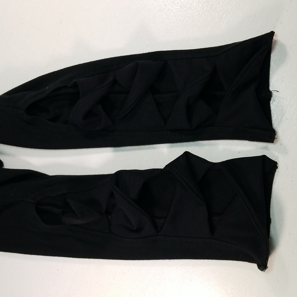 Victoria's Secret Sport Black Twisted Mesh Cutout Leggings size Small - Picture 7 of 10